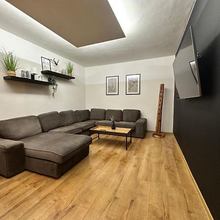 Strateny Kluc Revuca Luaran gambar