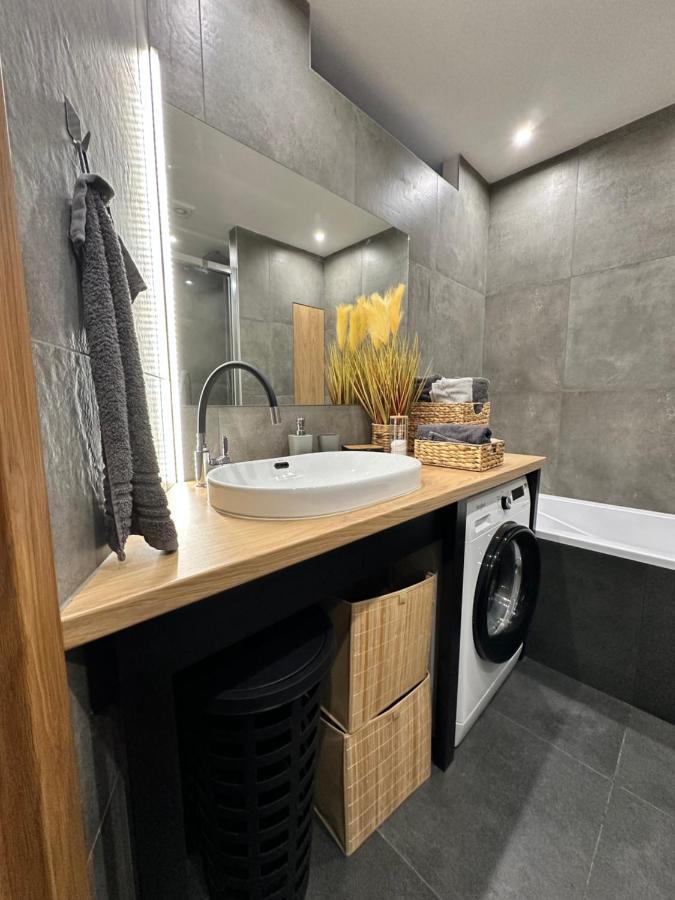 Strateny Kluc Revuca Luaran gambar